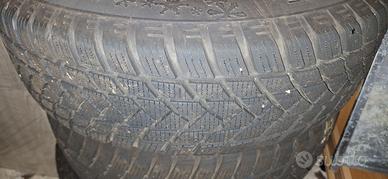 4 Gomme invernali montate su cerchi di ferro