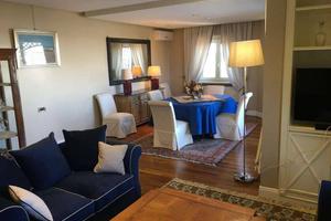 Appartamento di 160 m² con 4 locali a Roma