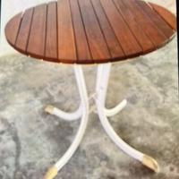 tavolo da terrazzo con sedie