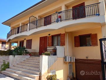 Rif.B0317| villa a schiera siracusa