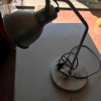 Lampada da tavolo seconda guerra mondiale