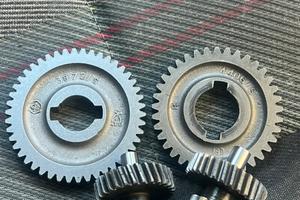 Ingranaggi Piaggio Z46. Z29+10. Z29+9. Z37