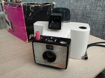 Polaroid Swinger