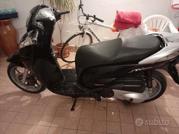 Honda SH 300 - 2011