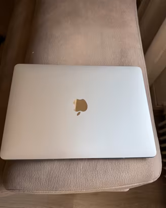 Macbook air 2020