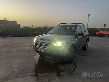 Land Rover freelander 2 HSE TD4