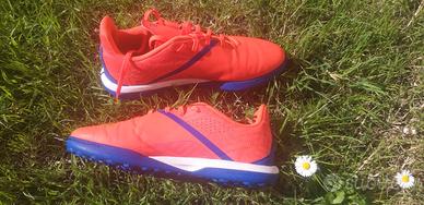 scarpe sport con tacchetti plastica 38 M