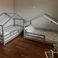 Coppia di lettini montessoriani