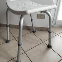 Sgabello per doccia