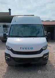 Furgone iveco 35s14