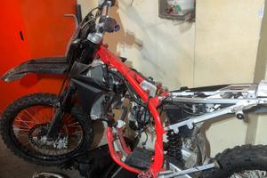 Swm 125 DESCRIZIONE