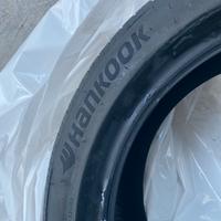 Gomme  Hankook. 215/45 R17 91V estive