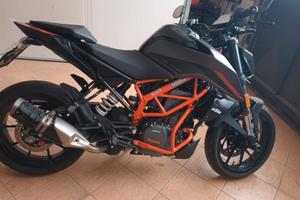 KTM 390 Duke - 2023