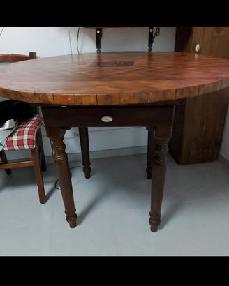 Tavolo Antico