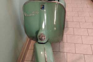 Vespa Super 125