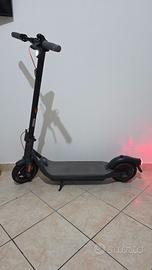Ninebot Kickscooter F65I