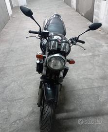 Honda Hornet 2003 nera