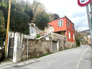 VILLA SINGOLA A GENOVA
