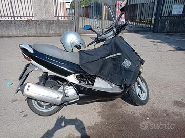 APRILIA LEONARDO 250