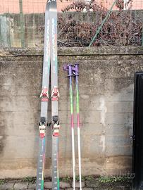 sci, attacchi e bastoncini 