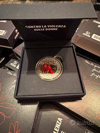 5 euro argento Contro la violenza