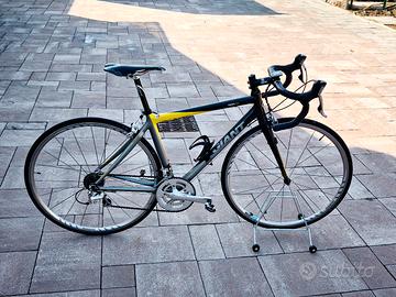 Bici Giant TCR C2 taglia S in carbonio da strada