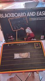 8451N-Lavagna Blackboard And Easel giocattolo