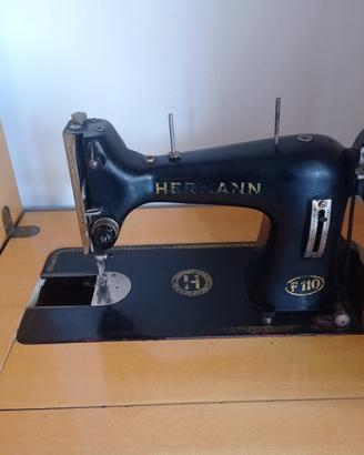 Macchina da cucire hermann F110 € 390