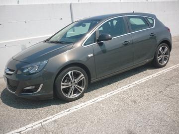 Opel Astra 1.4 Turbo 140CV 5 porte GPL Tech Electi