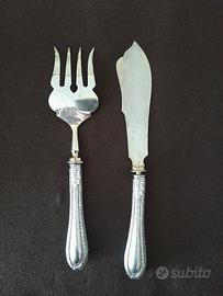 2 posate antiche per arrosti;  manico argento 800