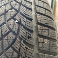 4 Goodyear M+S 215 50 17 95 V all’90%