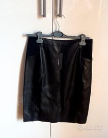 Gonna similpelle nera