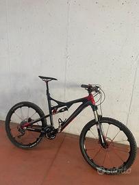 bici MTB hibike tutta in carbonio