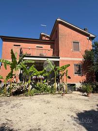 VILLA SINGOLA A PALIANO