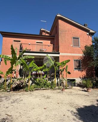 VILLA SINGOLA A PALIANO
