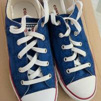 Converse blu con ricami