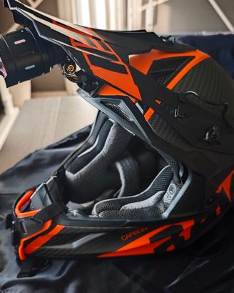 Casco da cross in carbonio 