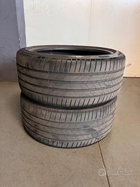 2 Gomme usate 245/40r19 Bridgeston estive Buone co