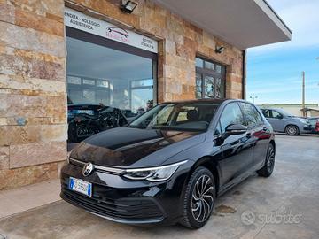 Volkswagen Golf 1.0 TSI EVO Life