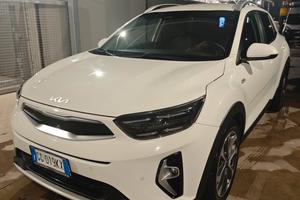 Kia Stonic 2022 1.0L TGDI MHEV 100cv Full Optional