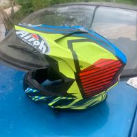 Casco airoh twist