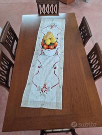 Tavolo rettangolare allungabile  e 6 sedie noce