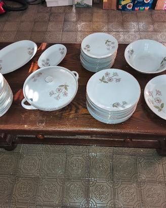 servizio piatti vintage porcellana Trilling