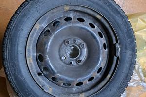 gomme 4 stagioni con cerchi in ferro r14