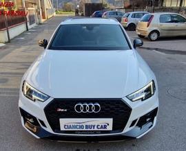 AUDI RS 4 Avant quattro Business