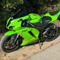 Kawasaki Ninja Zx6r 2008 125cv
