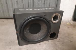subwoofer Audiosystem Radion 12 plus con box 