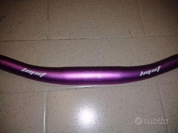 Manubrio + attacco MTB