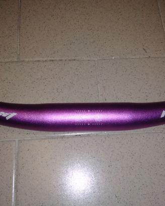 Manubrio + attacco MTB