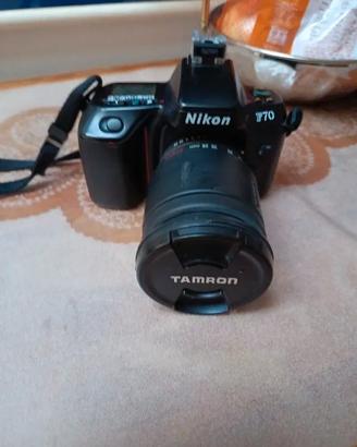 Macchina fotografica Nikon F70